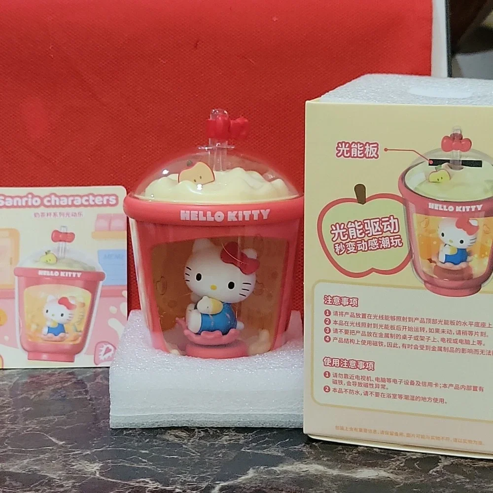 Moetch Sanrio Characters Milk Tea Cup Series Light-Up / Solar Motion Hello Kitty